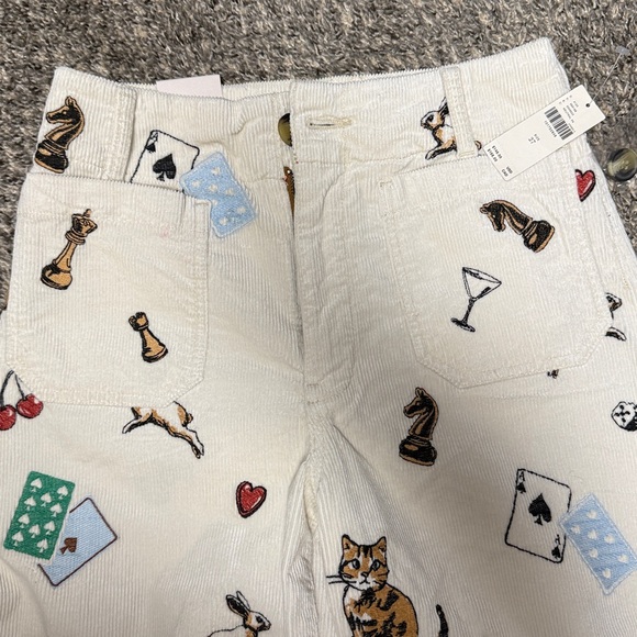 Maeve Colette Ivory Cropped Pants with Playful Print - Picture 9 of 16
